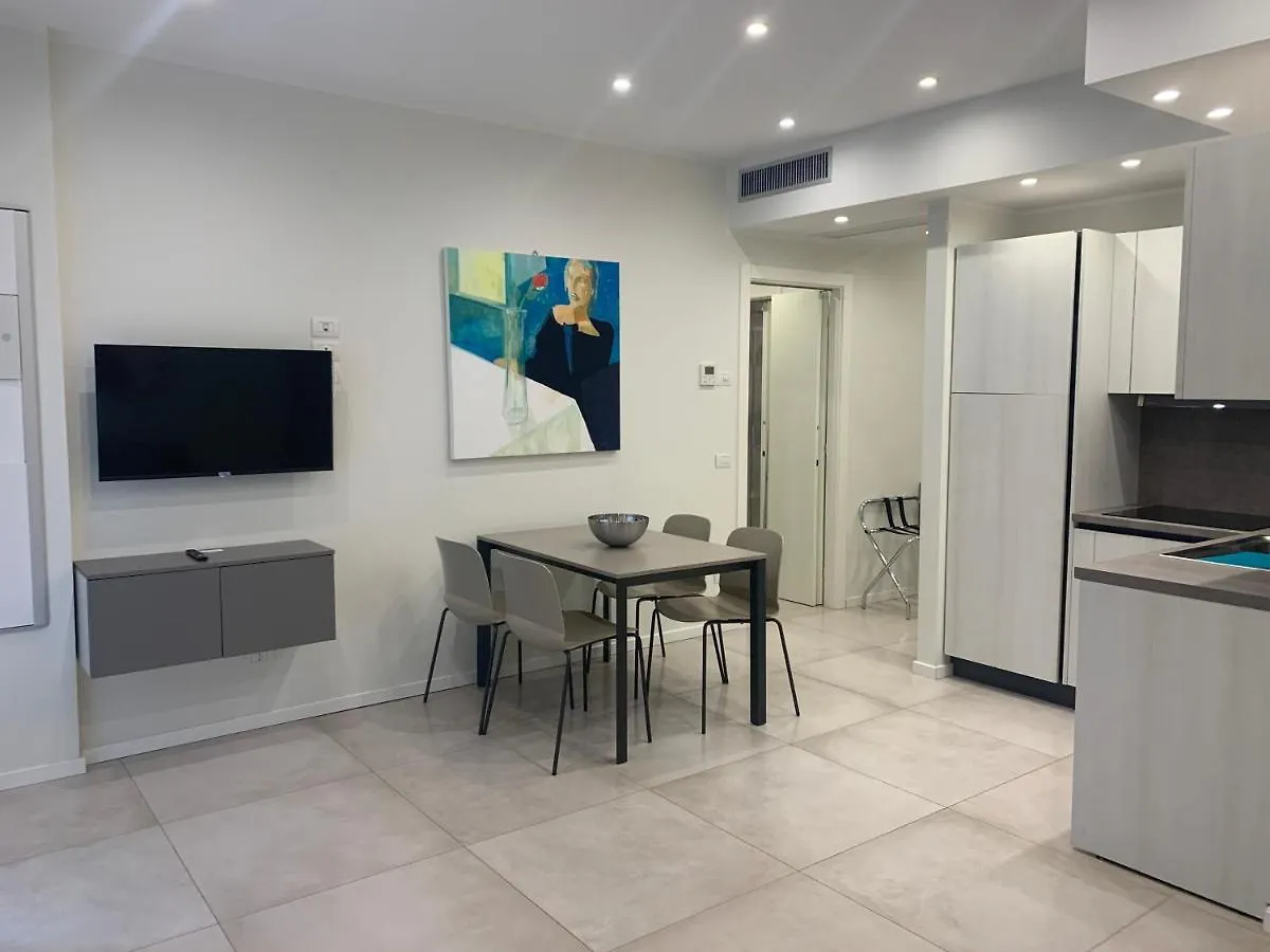 Casa Vacanze Residence Ideale Suites And Apartments Alassio Aparthotel